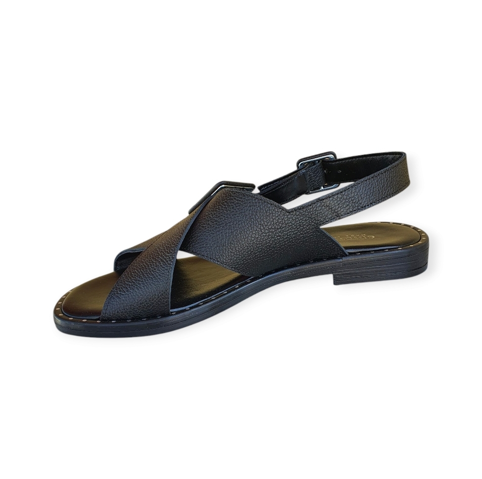 Nives-Alessia Nero martelatto